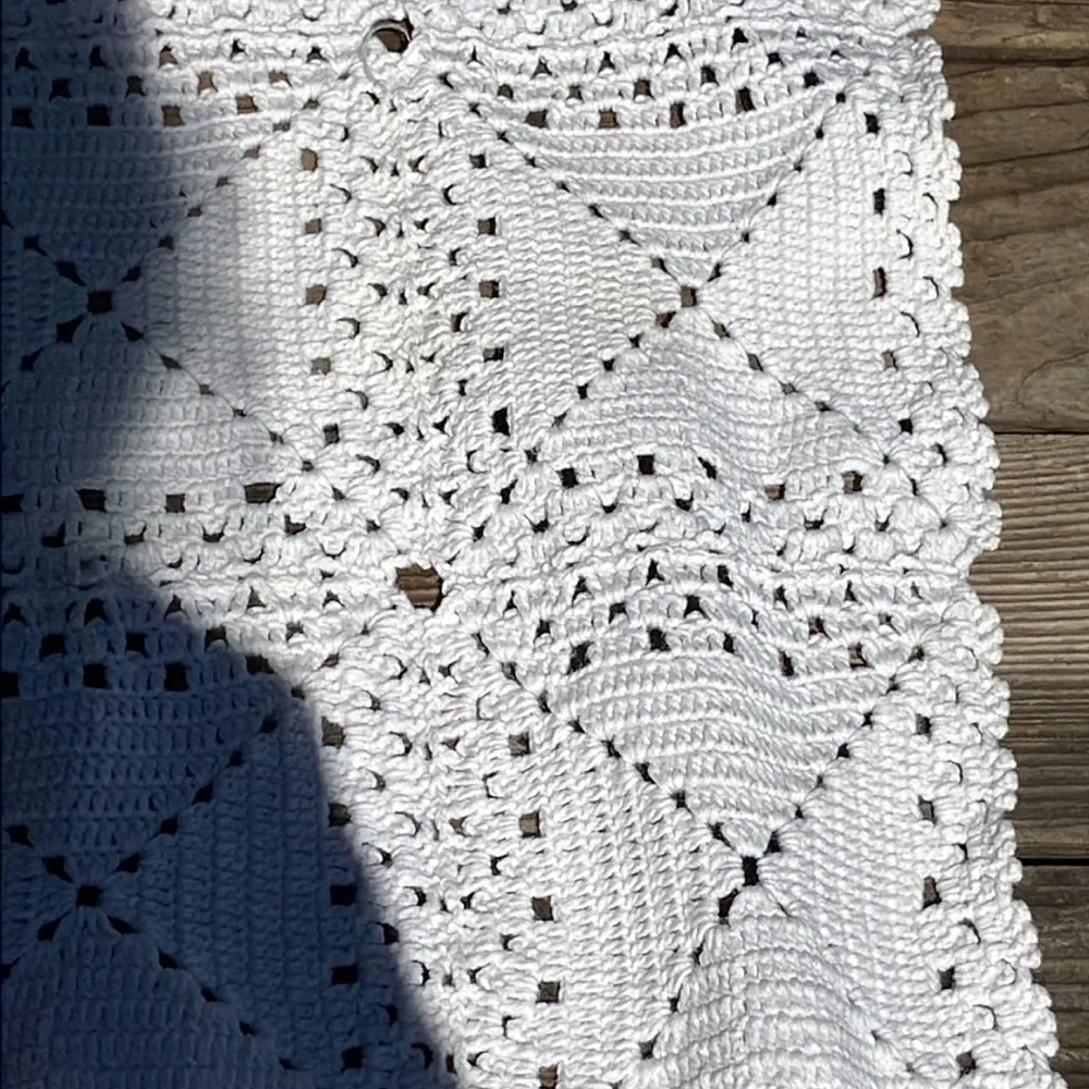 White Crochet heavy rectangular Tablecloth 37 x 44” vintage